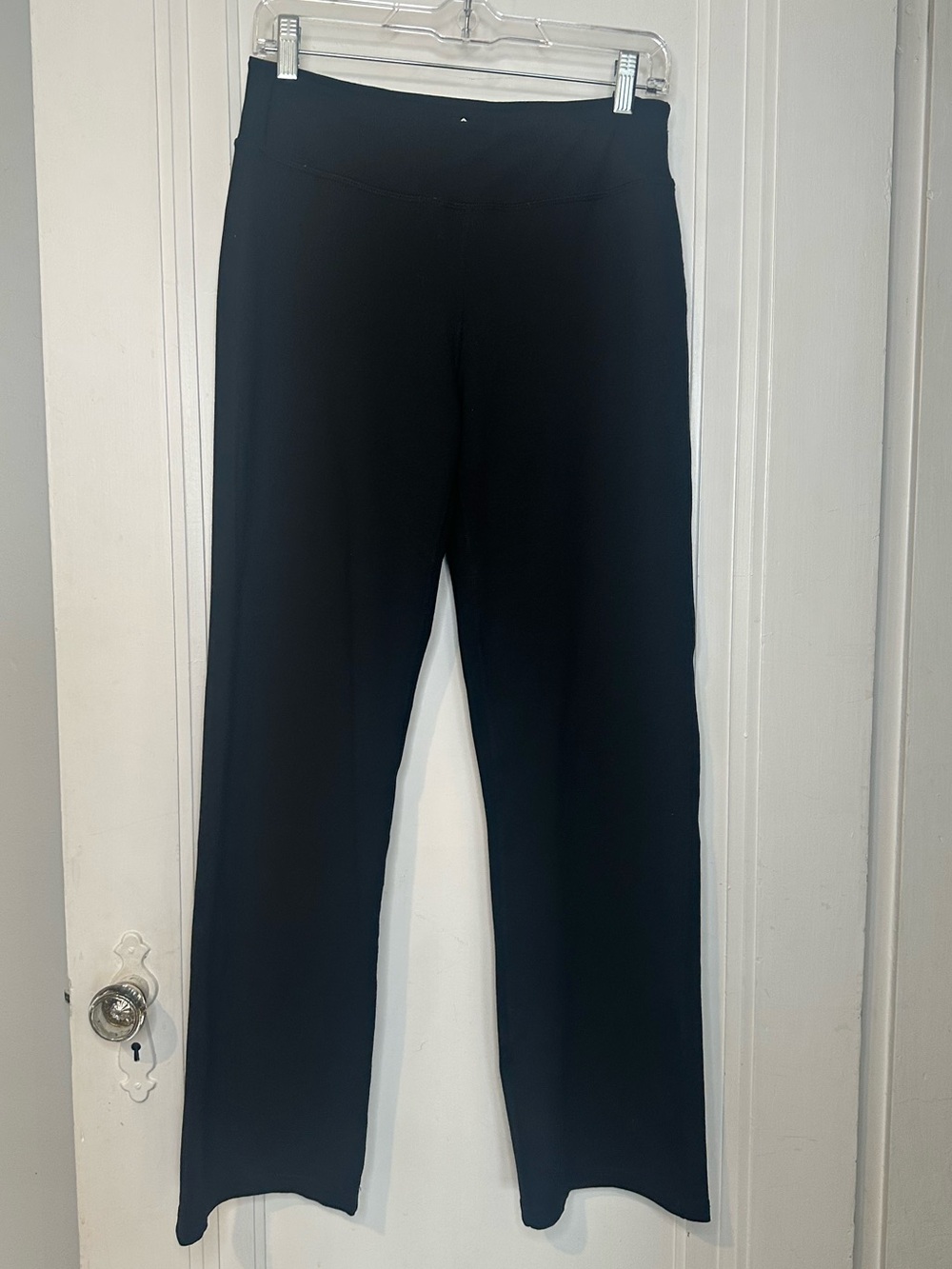 Wide-Leg Black Pants with Comfortable Waistband